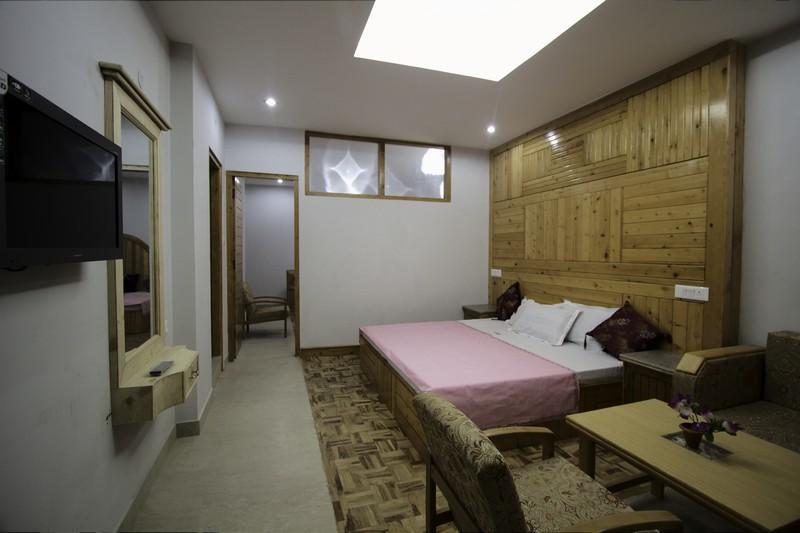 The Shivalik Hotel Manāli Eksteriør billede