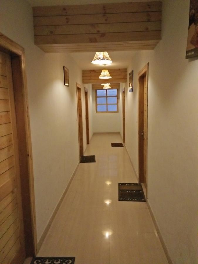 The Shivalik Hotel Manāli Eksteriør billede